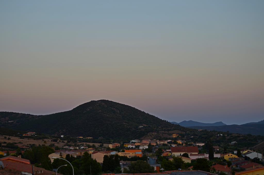 Hotel Costa Antiga SantʼAnna Arresi 外观 照片